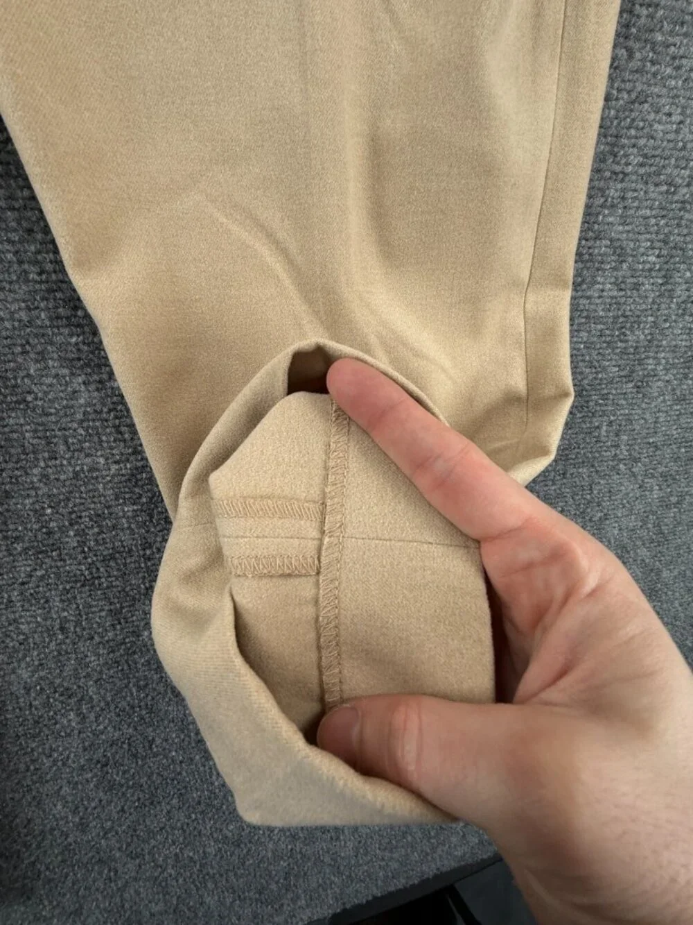 NWT Banana Republic Brushed Pleated Pant Men 34x30 Tapered Leg Relaxed Fit